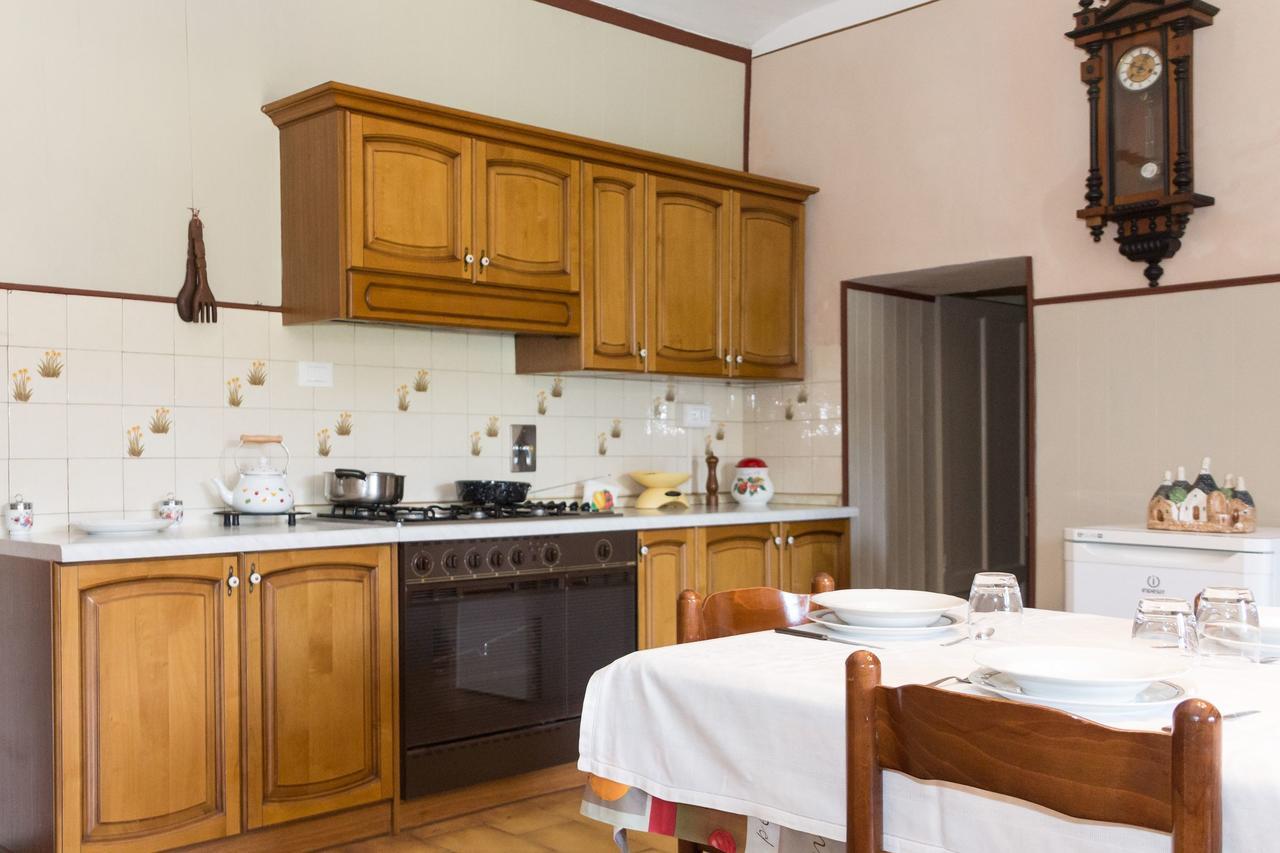 Casa Del Grande Vecchio Bed & Breakfast Airasca Exterior photo