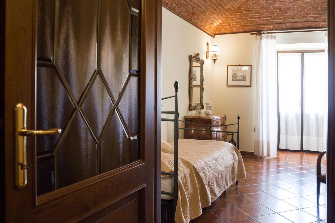 Casa Del Grande Vecchio Bed & Breakfast Airasca Exterior photo